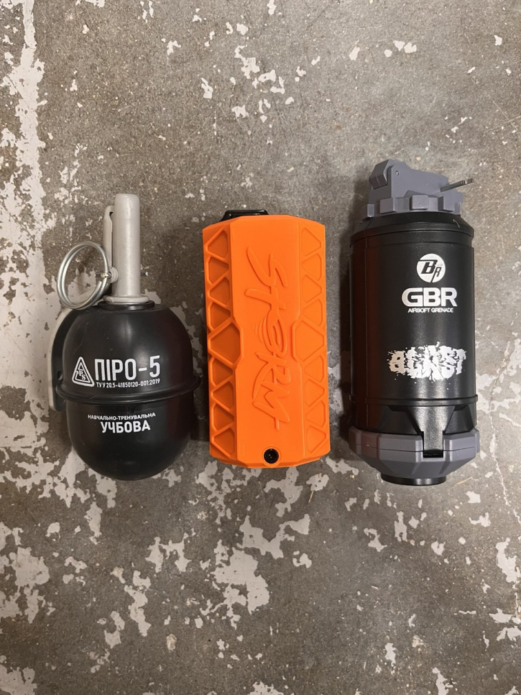 Ověření věku při nákupu airsoftových granátů