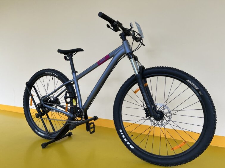 Předváděcí horské kolo SOUKRI velikosti M