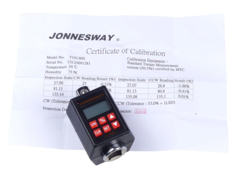 Elektronický momentový adaptér 1/2", 10 - 135 Nm - JONNESWAY T19136N