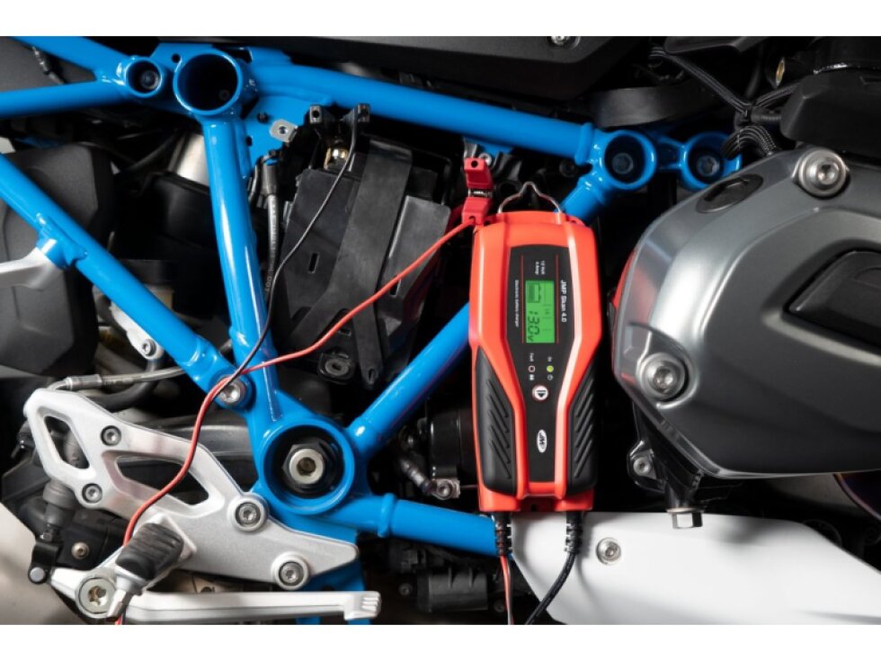 Nabíječka autobaterií 12V, 1-4 A, 4-120 Ah - JMP Skan 4.0