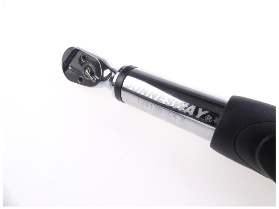 Momentový klíč, přesný 2%, digitální, 3/8", 6,8-135 Nm, kalibrovaný - JONNESWAY T24135