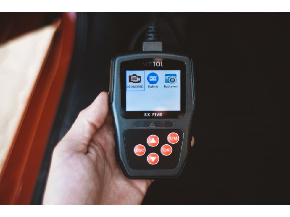 Autodiagnostika SX FIVE univerzální OBDII, čeština a slovenština - SIXTOL
