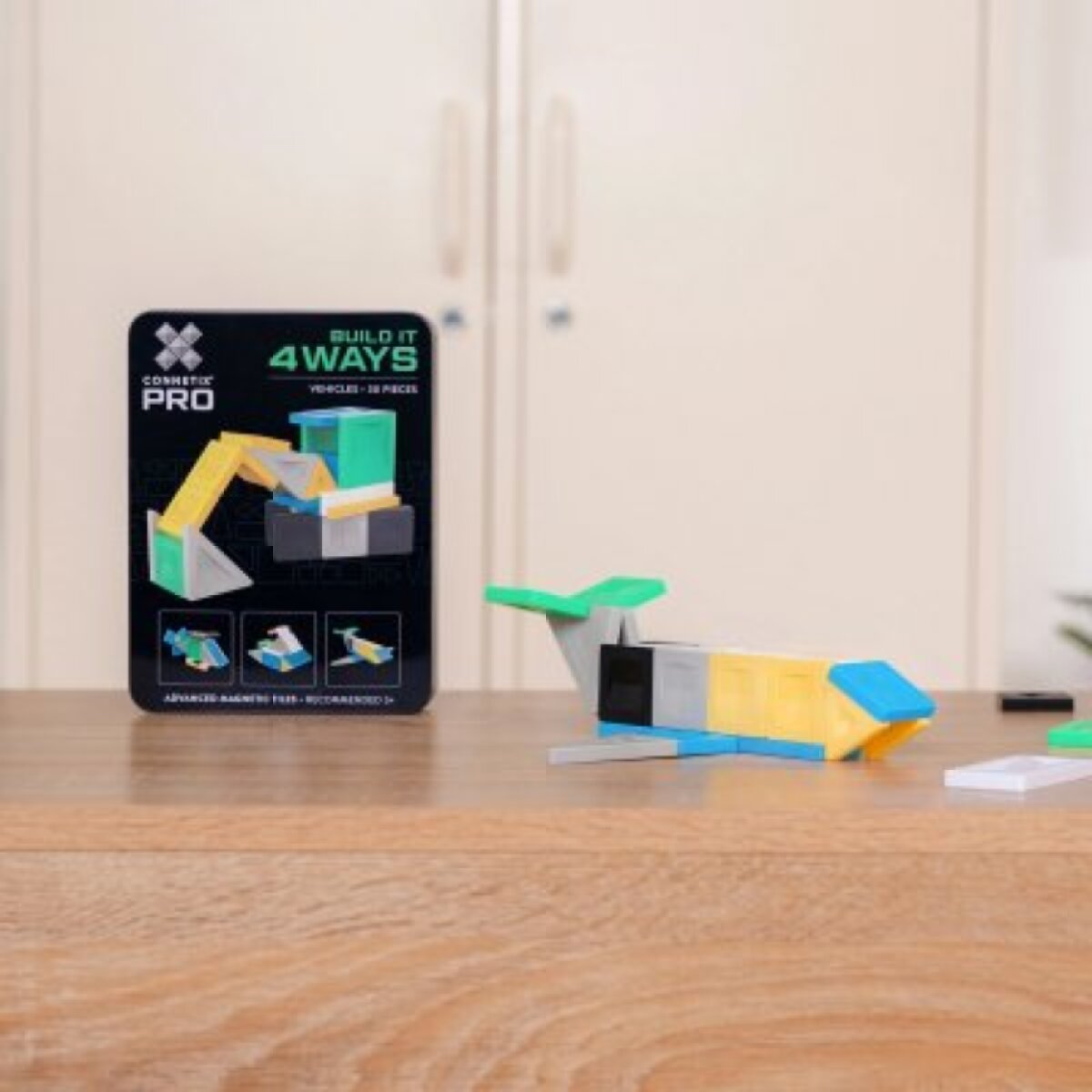 Connetix Magnetická stavebnice - Pro Build It 4 Ways Vehicles Set, 30 ks