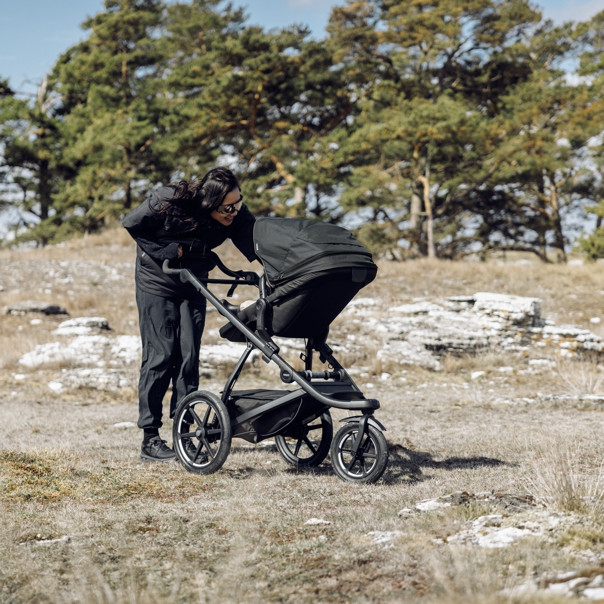 Thule Urban Glide Otočné sportovní sezení - Black