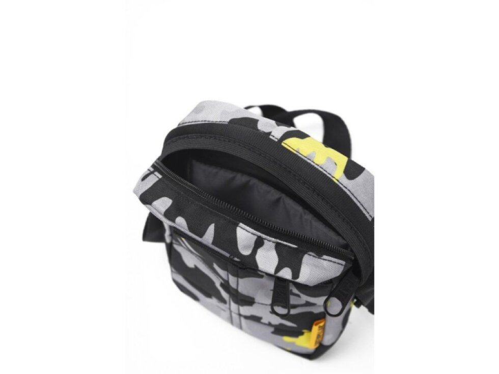 CAT crossbody taška Millennial Classic Rodney - maskáčová šedá