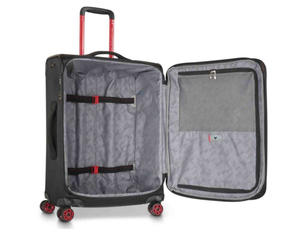 Cestovní kufr Roncato Move Soft 4W M