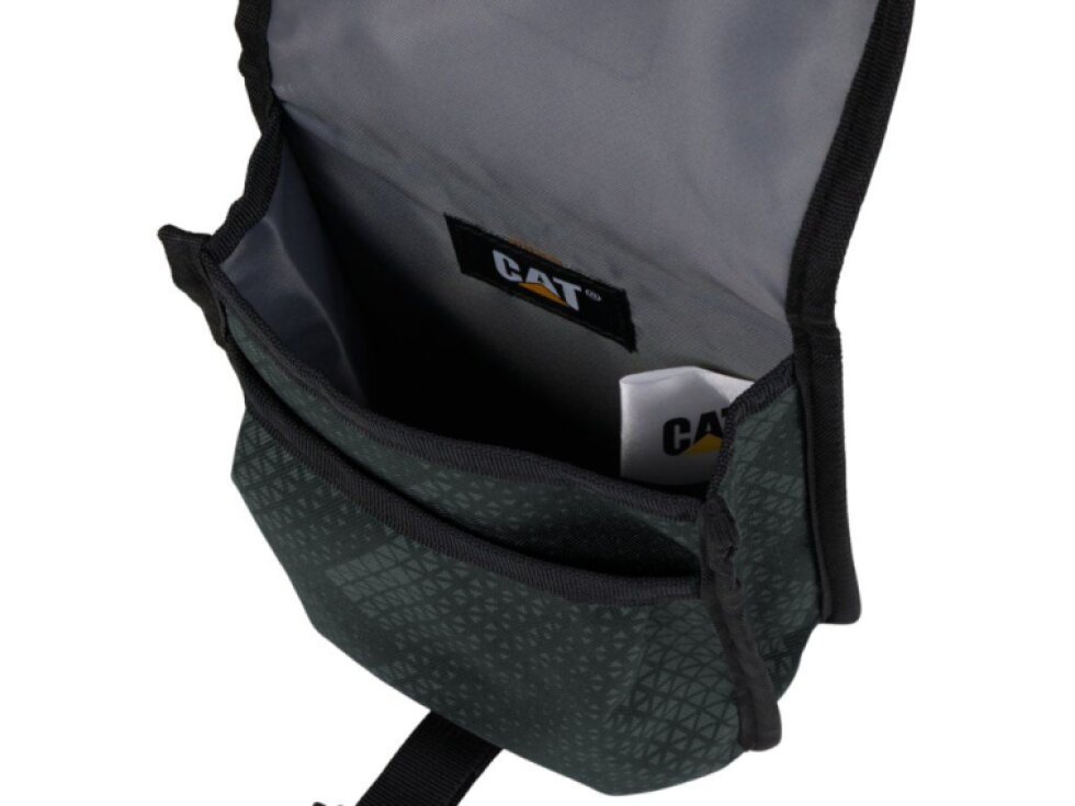 CAT crossbody taška Millenial Classic Rhett - černá Streamline