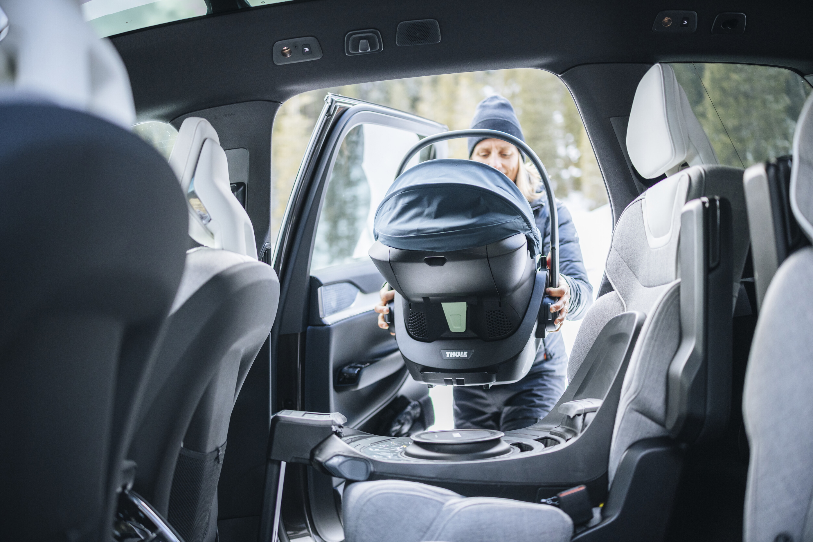 Thule Maple autosedačka Light Grey