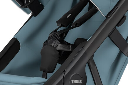 Thule Spring 2 kočárek Black on Black